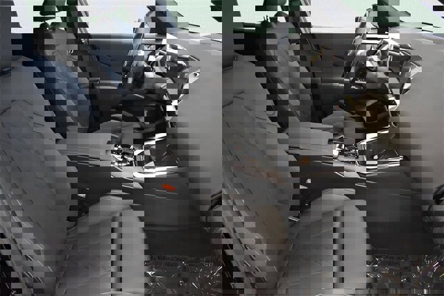 Used 2025 BMW X3 xDrive30i w/ Convenience Package image 14