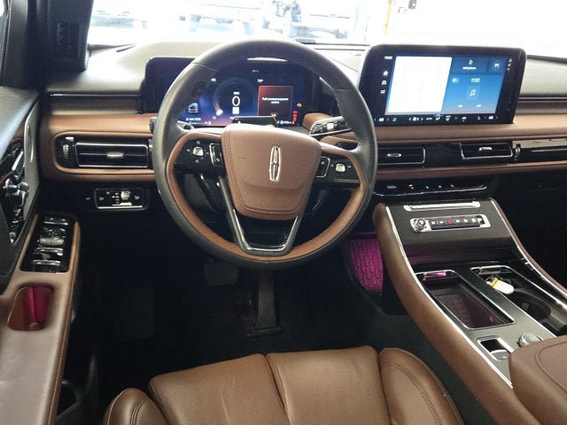 Used 2025 Lincoln Aviator Reserve w/ Equipment Group 201A AWD/4WD image 21