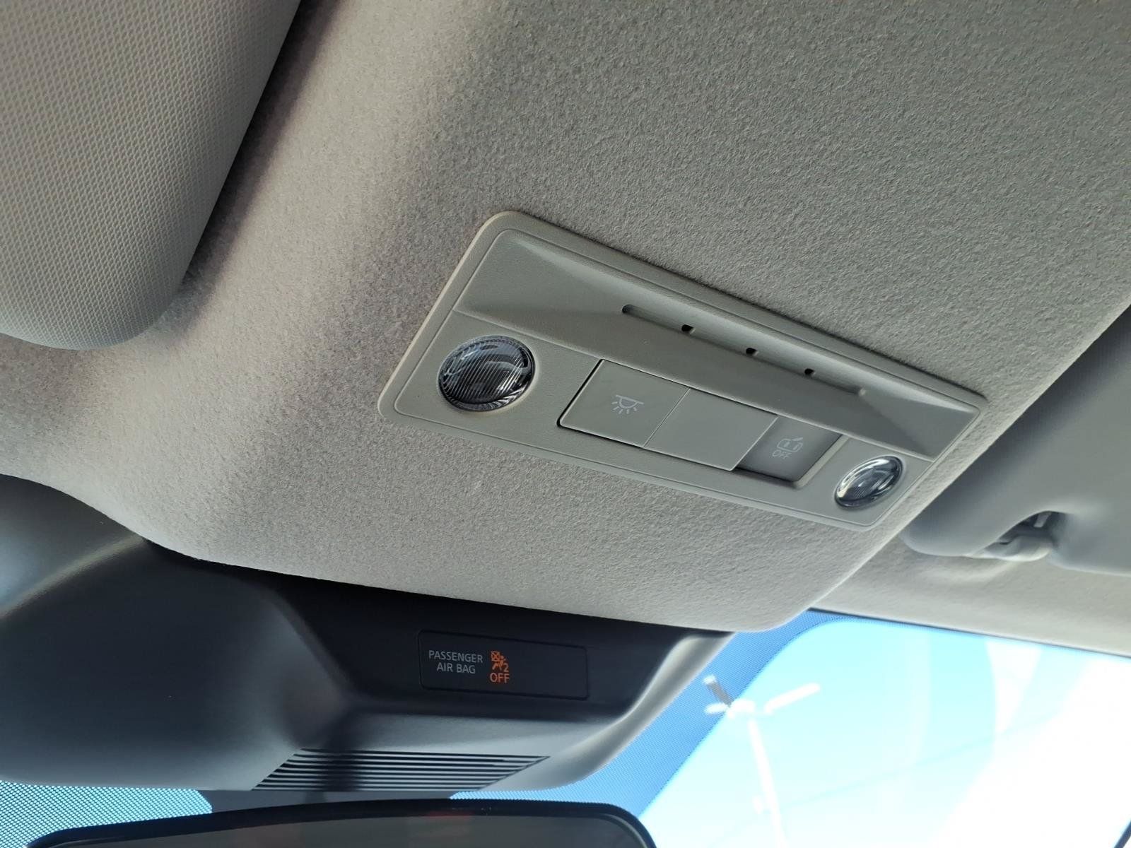New 2027 Nissan Kicks SV AWD/4WD image 17