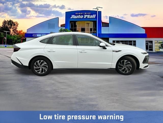 New 2026 Hyundai Sonata Blue FWD image 9