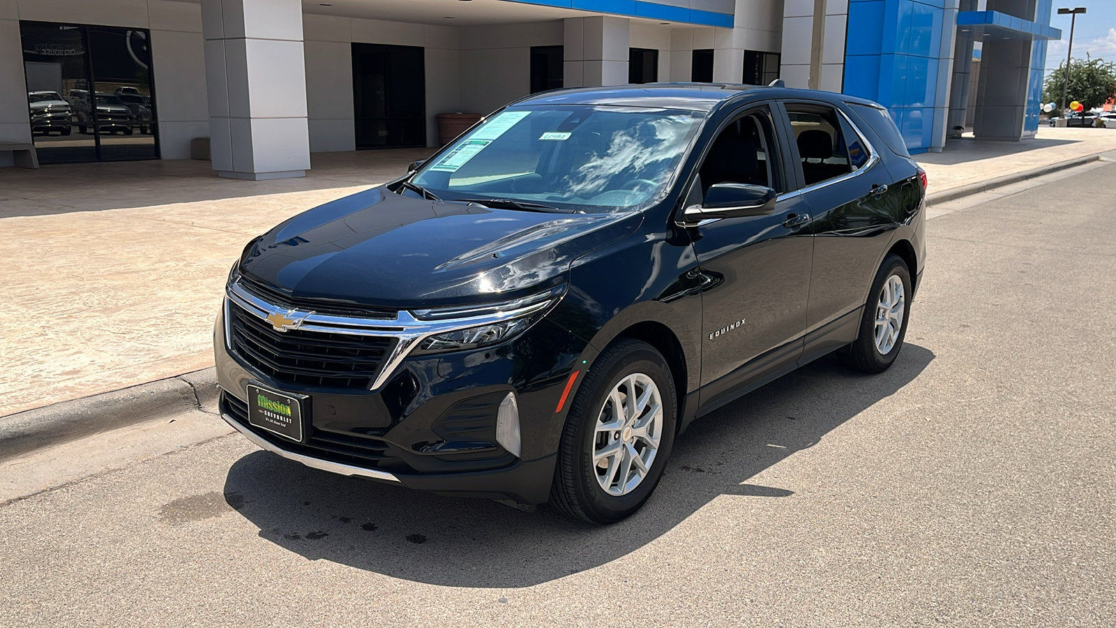 Used 2022 Chevrolet Equinox LT FWD image 3