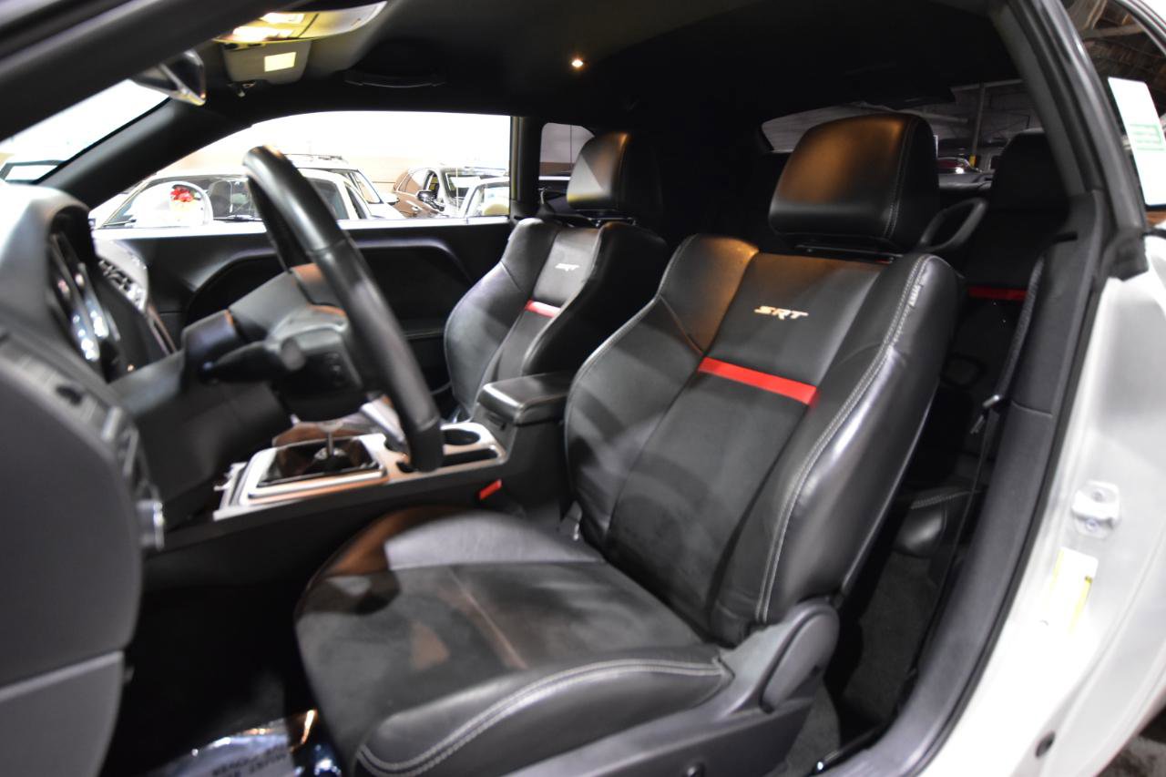 Used 2012 Dodge Challenger SRT8 image 36
