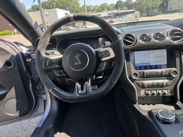Used 2022 Ford Mustang Shelby GT500 w/ Technology Package RWD image 16