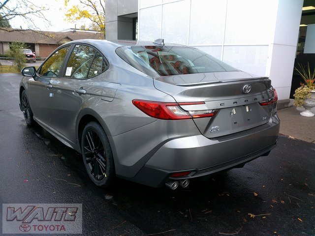 New 2026 Toyota Camry SE image 5