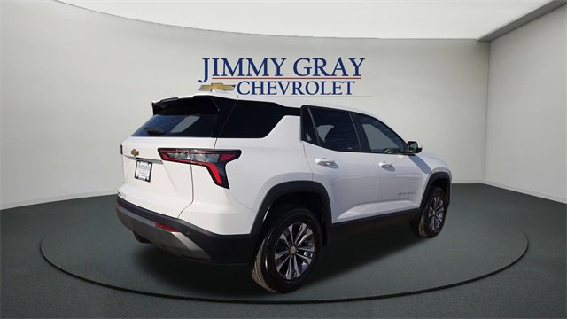 New 2026 Chevrolet Equinox LT w/ Convenience Package II image 3