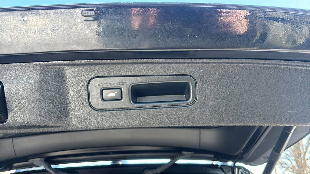 Used 2024 Honda Pilot Touring image 37