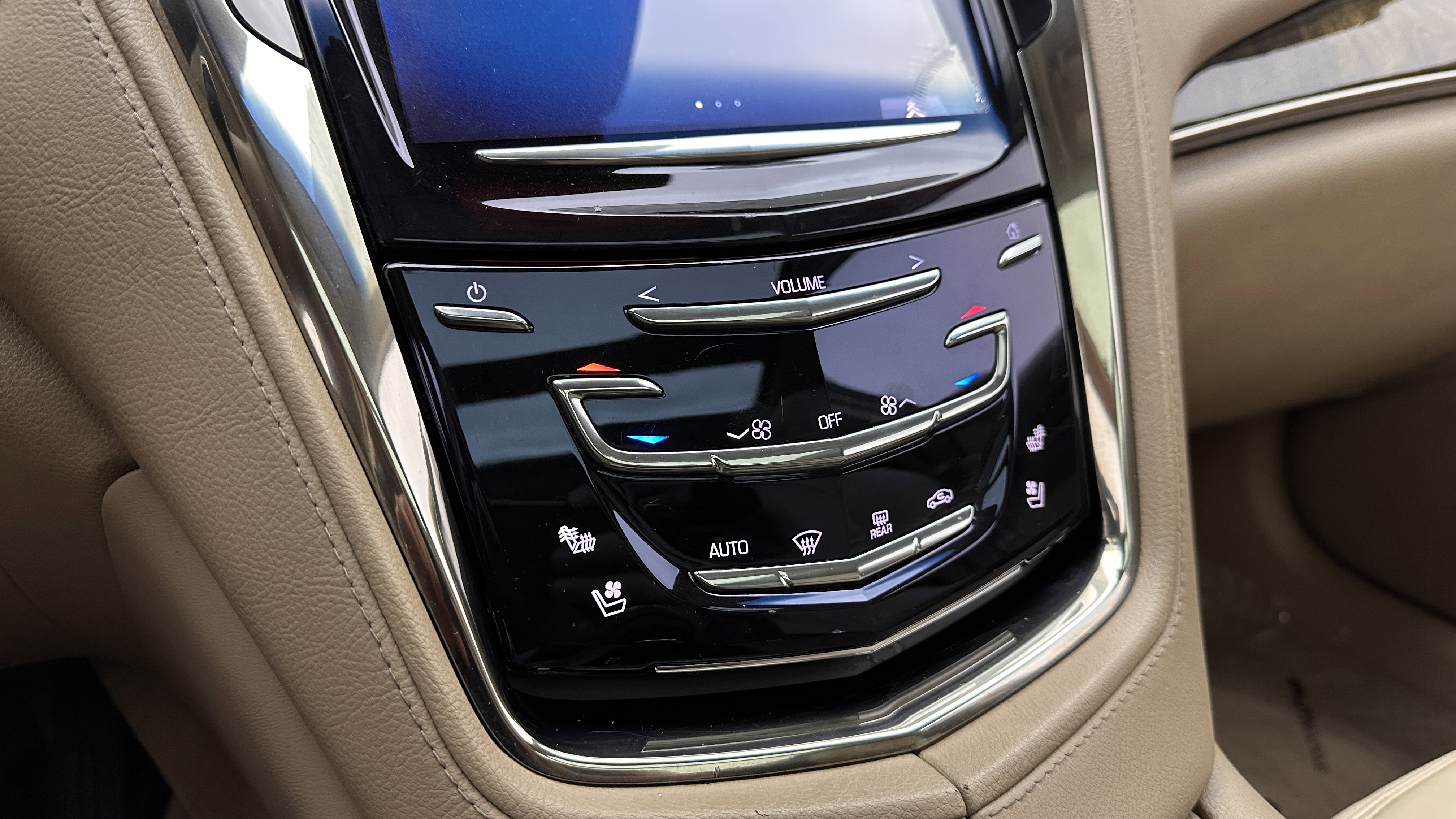 Used 2014 Cadillac CTS Luxury RWD image 23