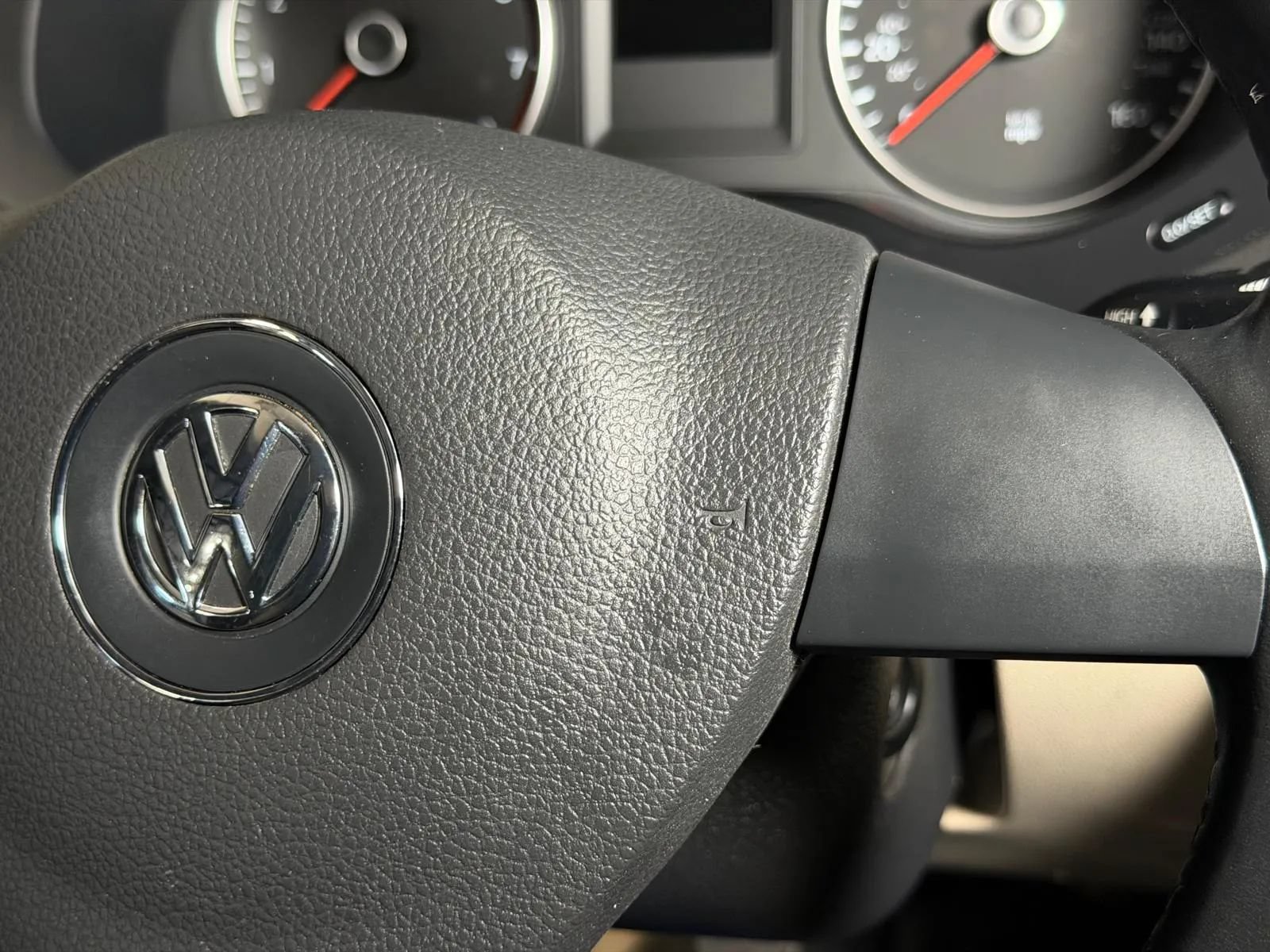 Used 2012 Volkswagen Jetta SE FWD image 30
