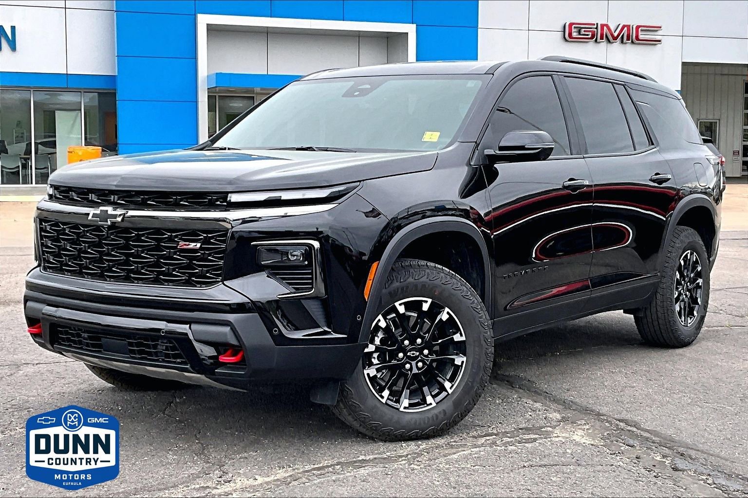 Used 2026 Chevrolet Traverse Z71 w/ Enhanced Driving Package