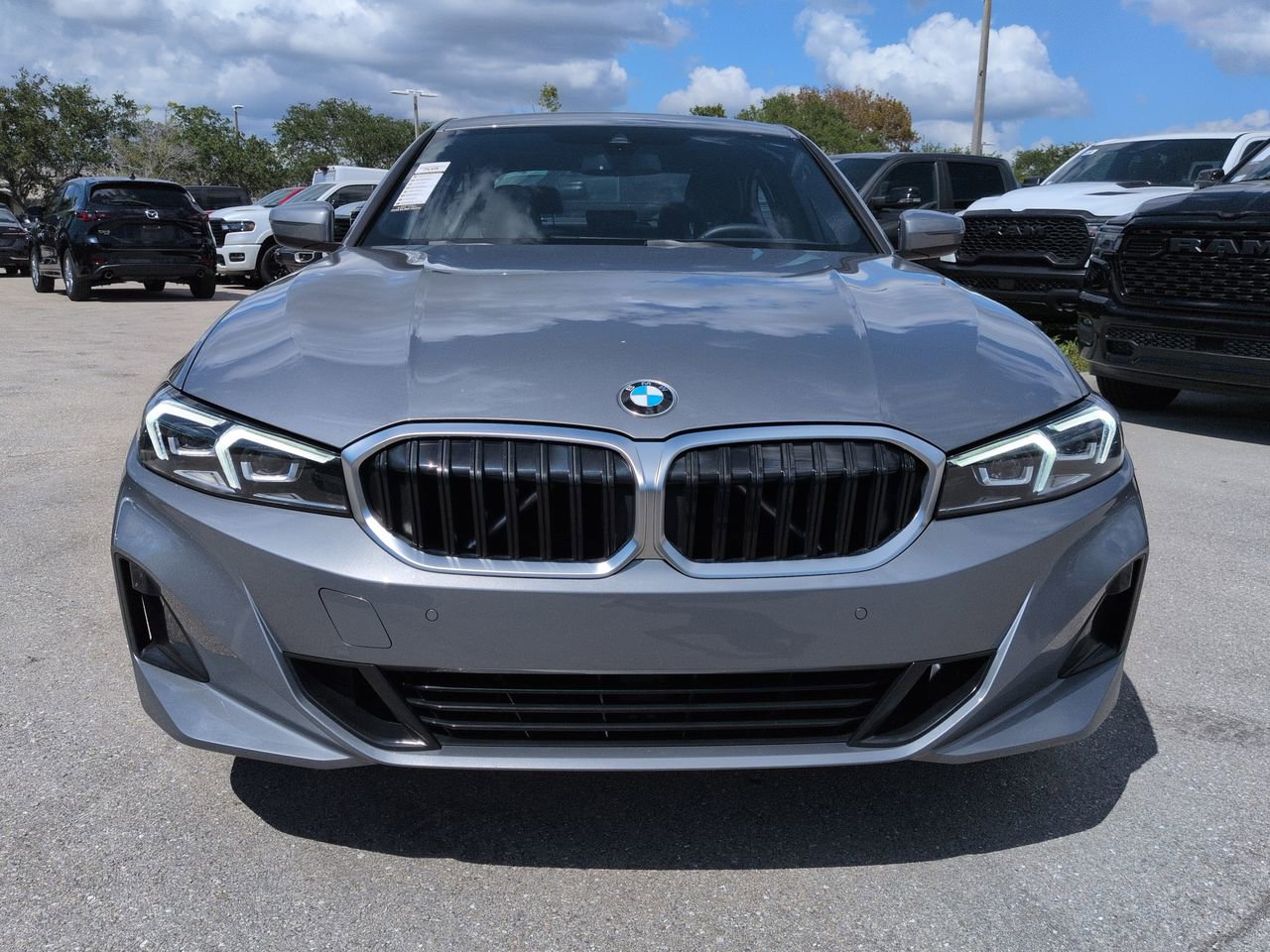 Used 2026 BMW 330i xDrive Sedan AWD/4WD image 3