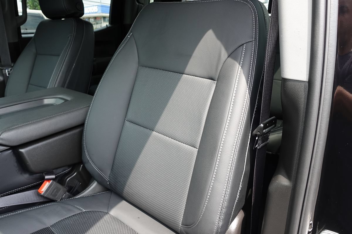 Used 2024 Chevrolet Silverado 1500 Custom w/ LPO, Dark Essentials Package AWD/4WD image 19