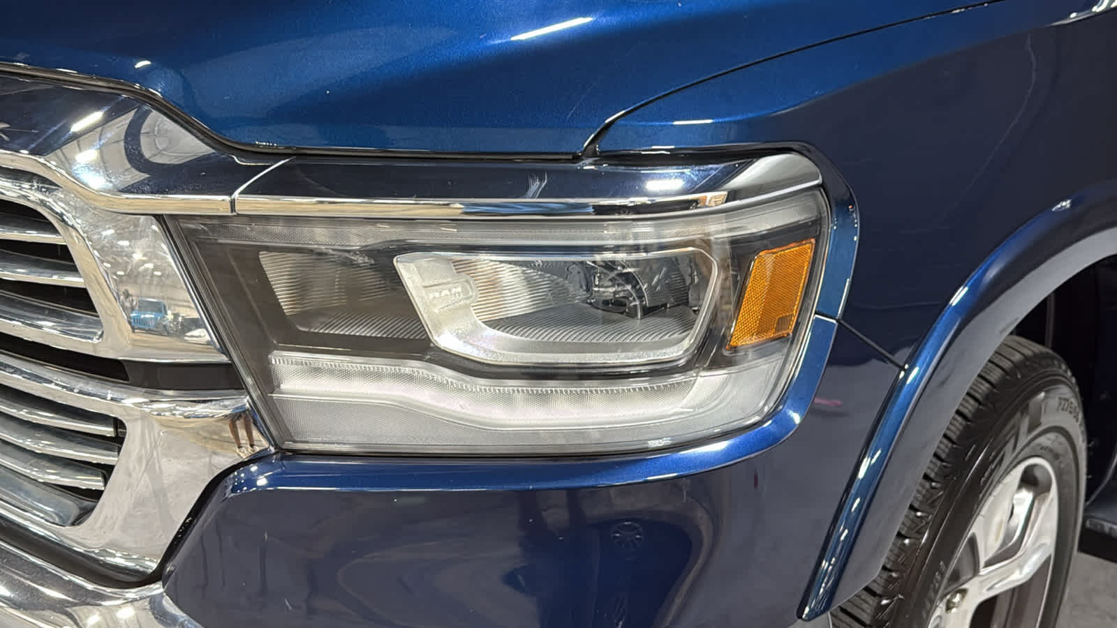 Used 2021 RAM 1500 Laramie AWD/4WD image 7