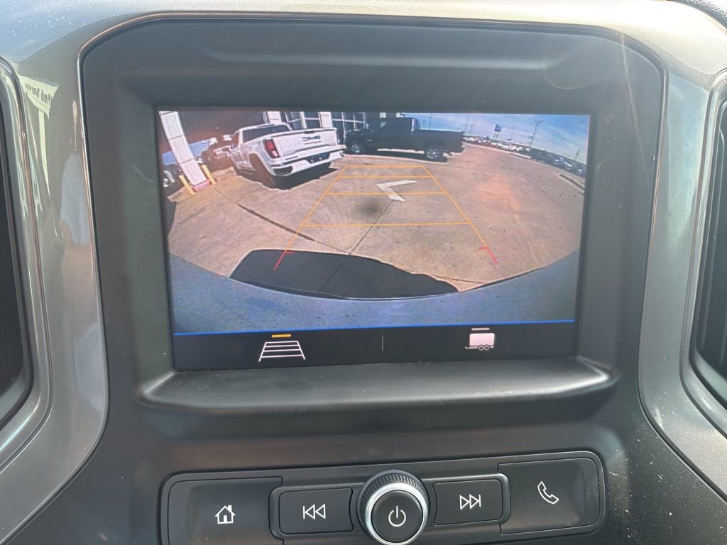 Used 2020 Chevrolet Silverado 1500 Custom w/ Custom Value Package image 13