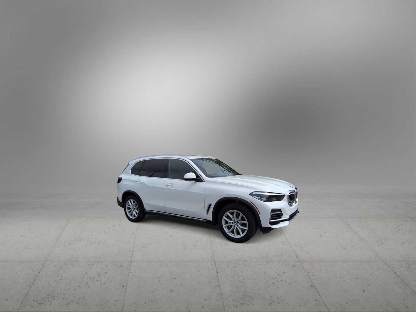 Used 2022 BMW X5 sDrive40i w/ Parking Assistance Package RWD video 2