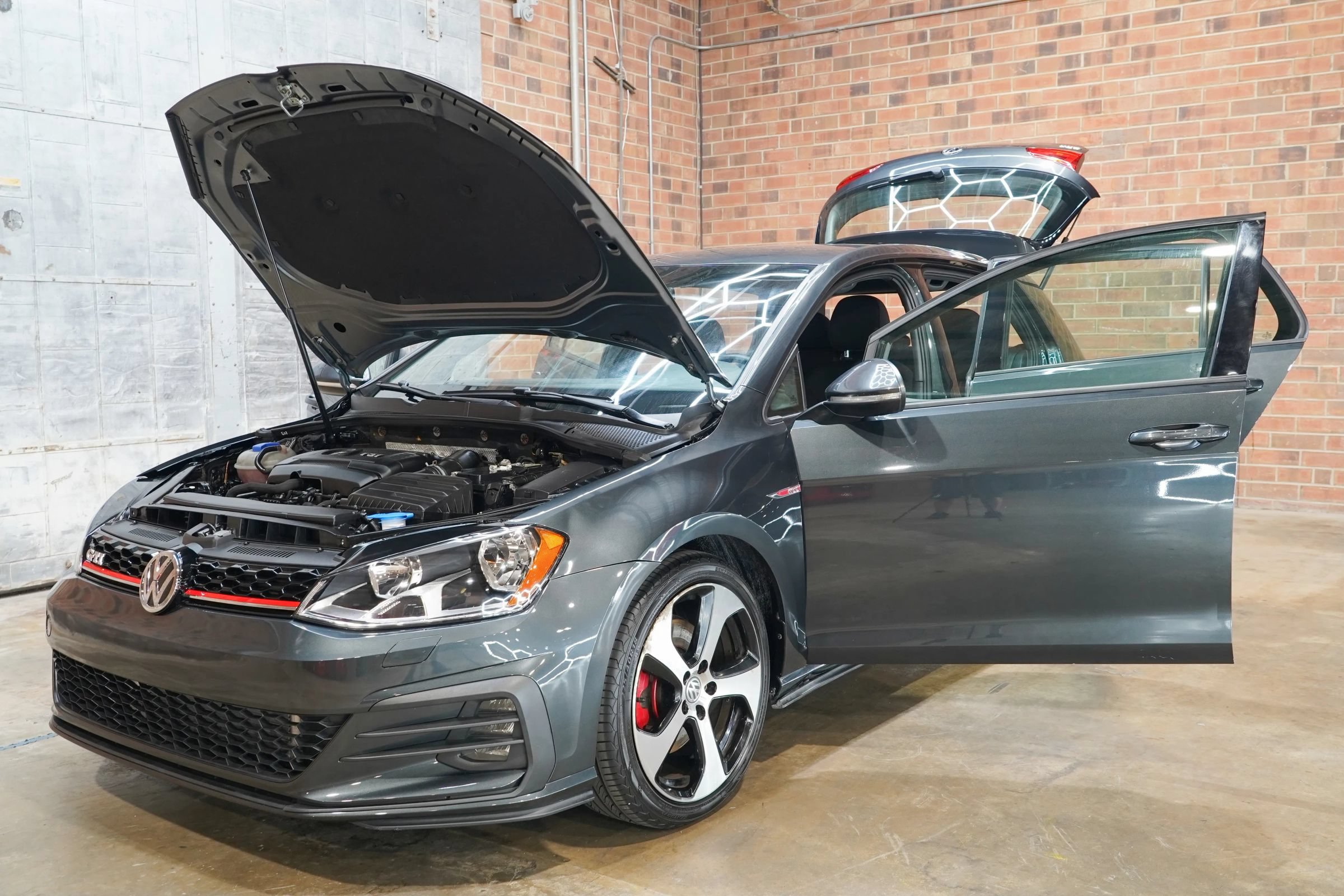 Used 2017 Volkswagen GTI S FWD image 23