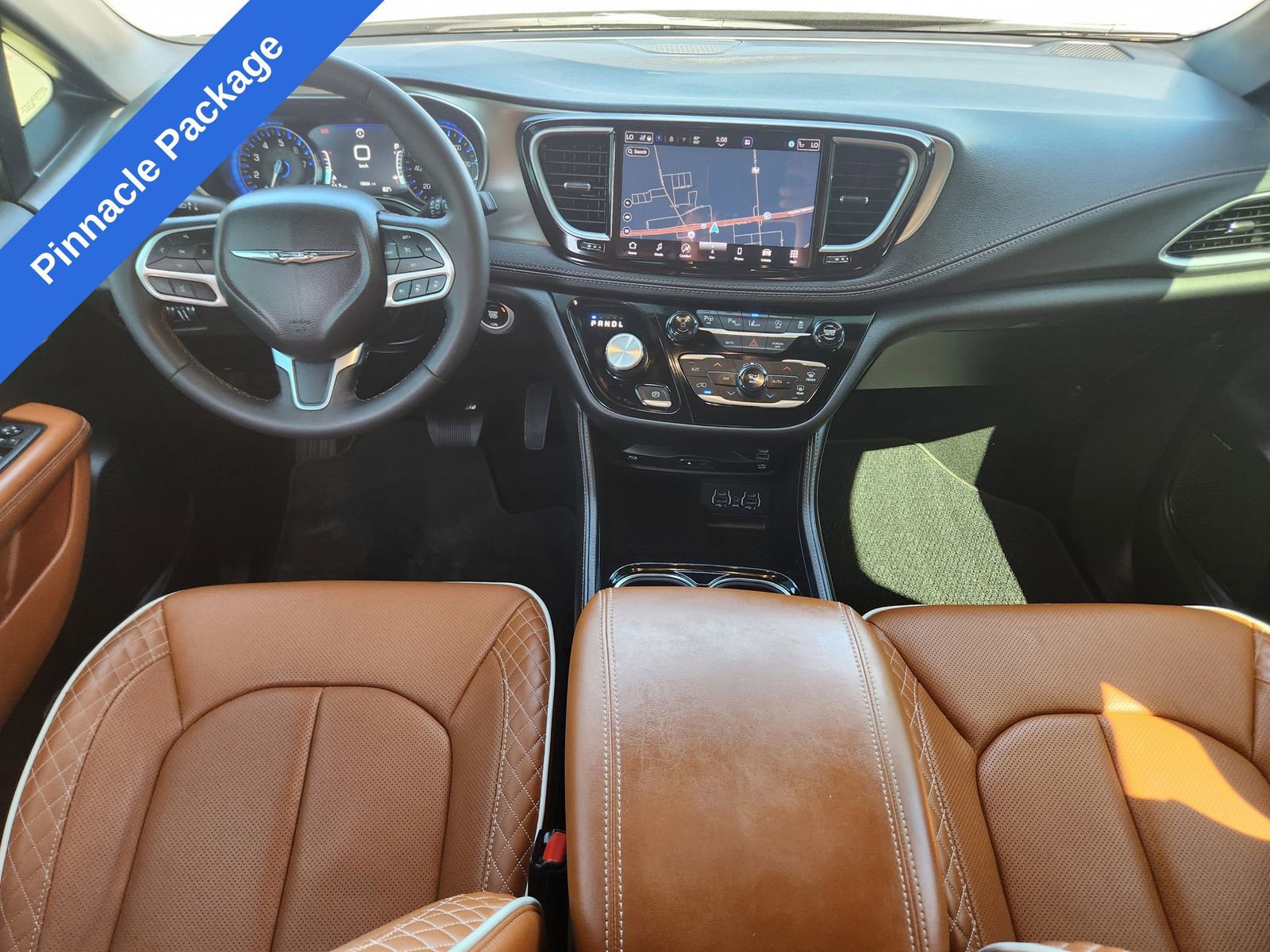 Used 2025 Chrysler Pacifica Pinnacle image 27