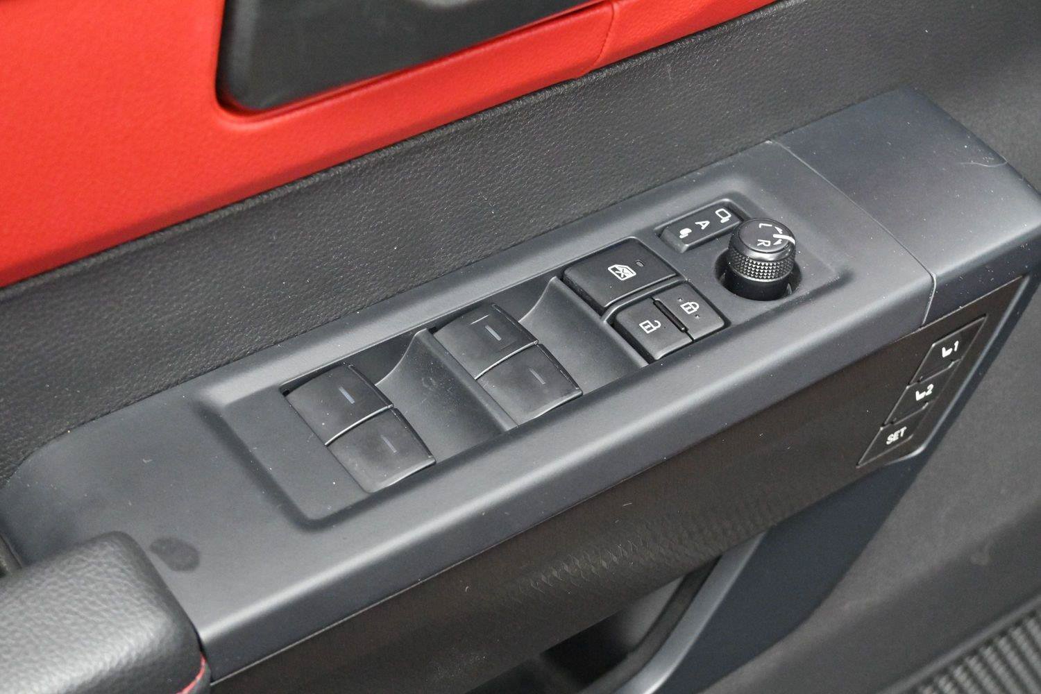 Used 2025 Toyota Tundra TRD Pro AWD/4WD image 10