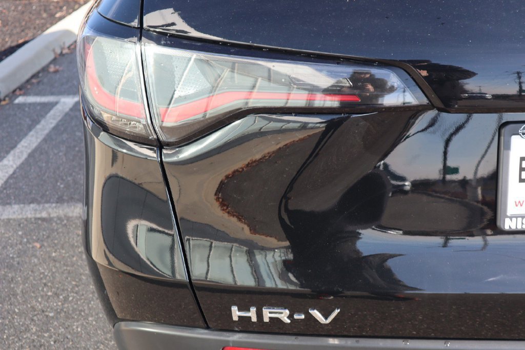 Used 2025 Honda HR-V LX image 24