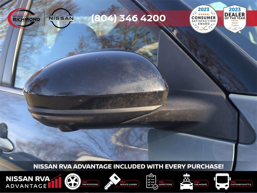 Used 2025 Nissan Sentra SR w/ SR Premium Package image 12