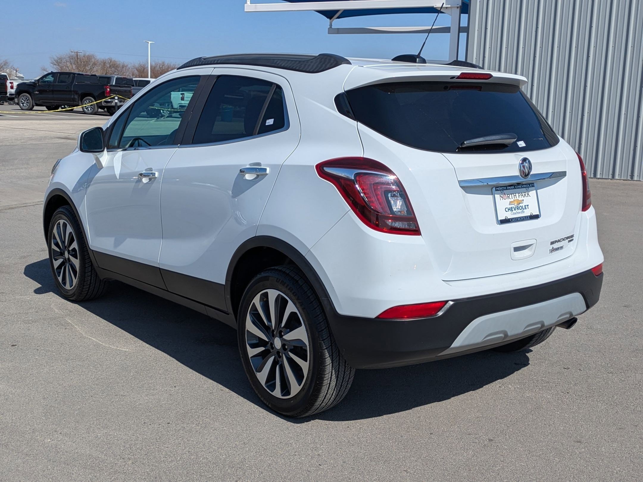 Used 2021 Buick Encore Preferred w/ Safety Package AWD/4WD image 5