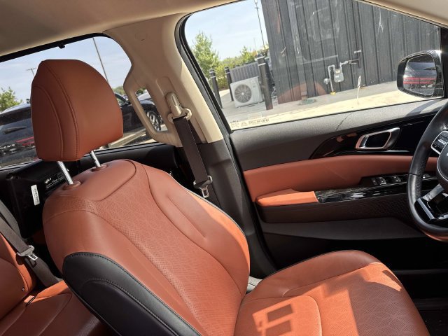 Used 2022 Kia Carnival SX FWD image 15
