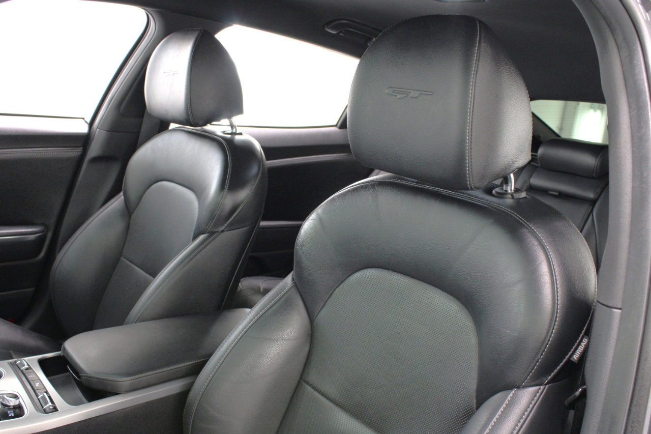 Used 2021 Kia Stinger GT image 32