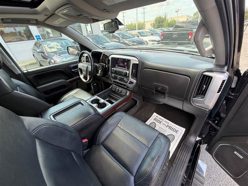 Used 2015 GMC Sierra 1500 SLT w/ SLT Crew Cab Value Package AWD/4WD image 29