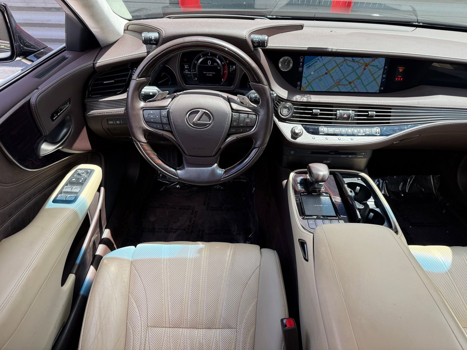 Used 2020 Lexus LS 500 w/ Interior Upgrade Package RWD image 30