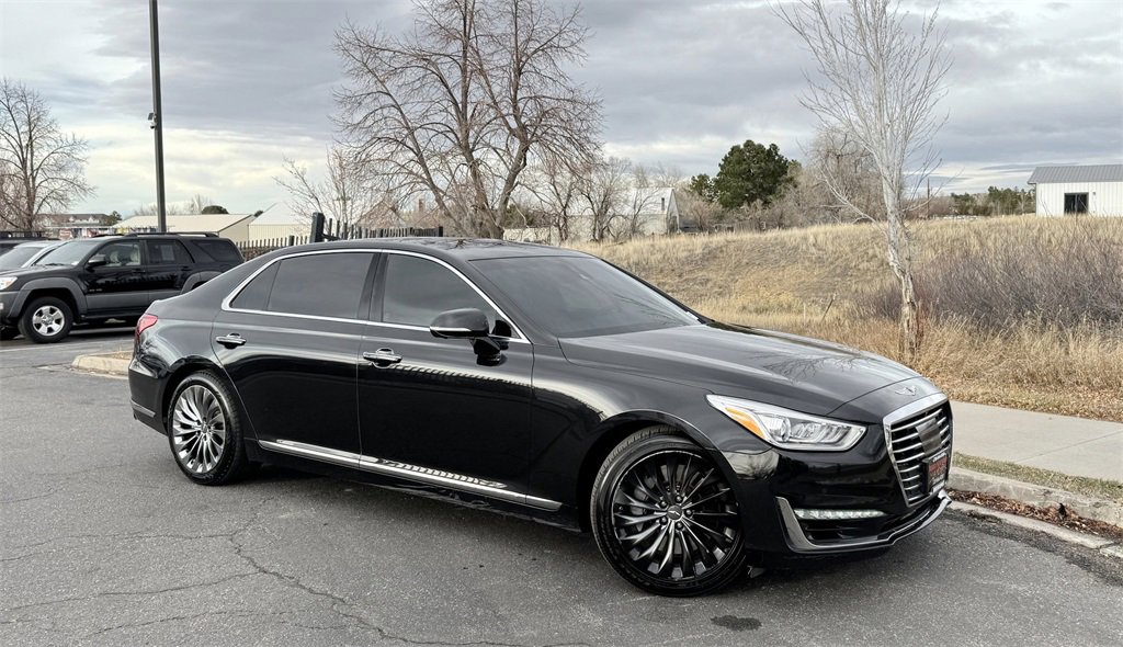 Used 2018 Genesis G90 3.3T Premium image 2