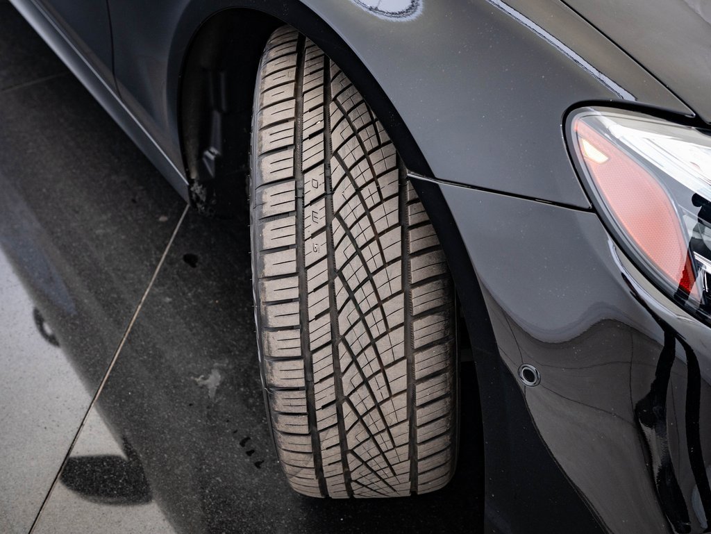 Used 2018 Mercedes-Benz E 400 4MATIC Sedan image 41