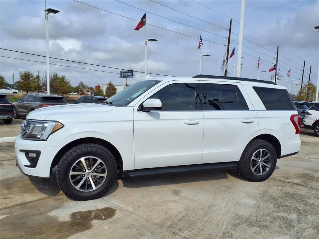 Used 2021 Ford Expedition XLT image 3
