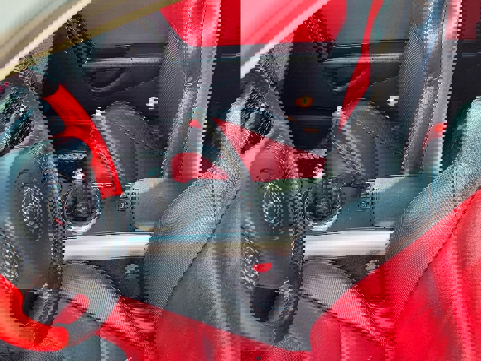 Used 2004 MAZDA RX-8 w/ MT Grand Touring Pkg image 17