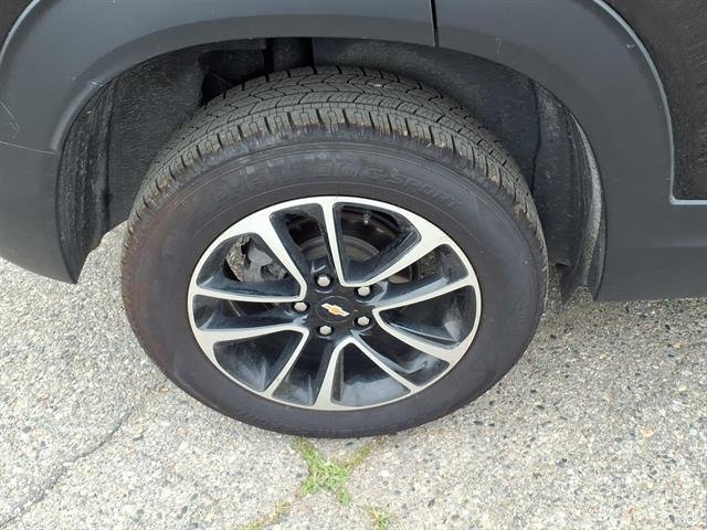 Used 2025 Chevrolet TrailBlazer LT AWD/4WD image 25