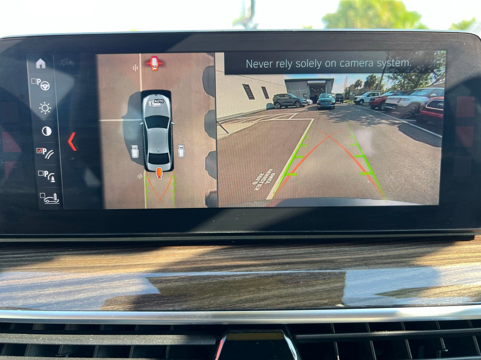 Used 2018 BMW 530e image 39