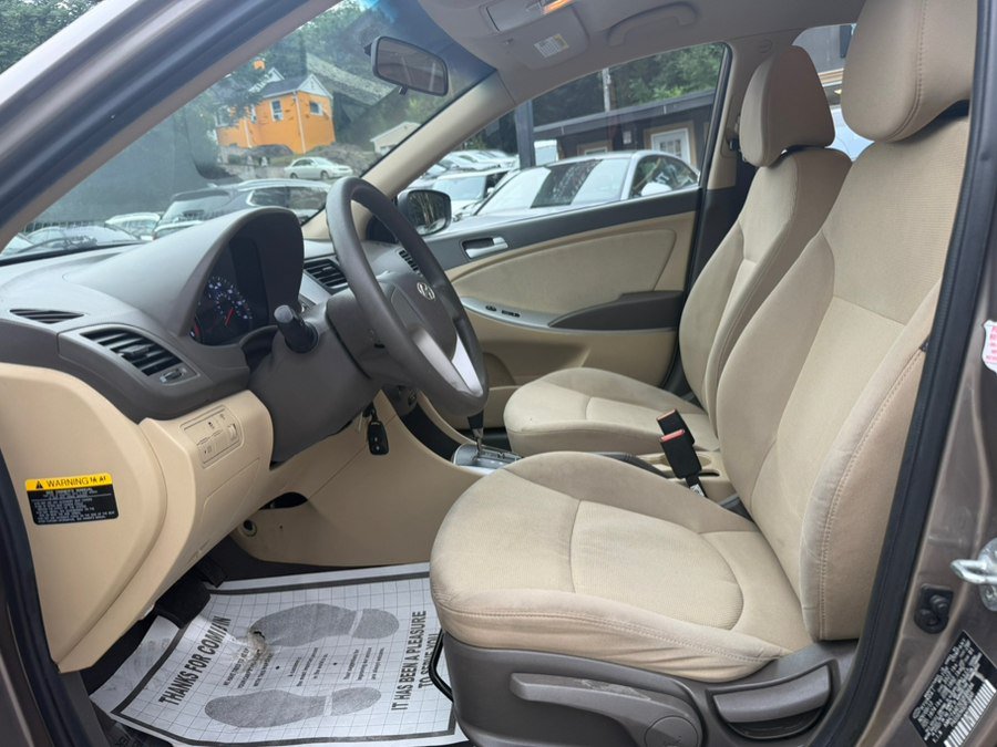 Used 2014 Hyundai Accent GLS FWD image 16