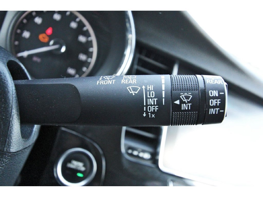 Used 2021 Buick Encore Preferred FWD image 18