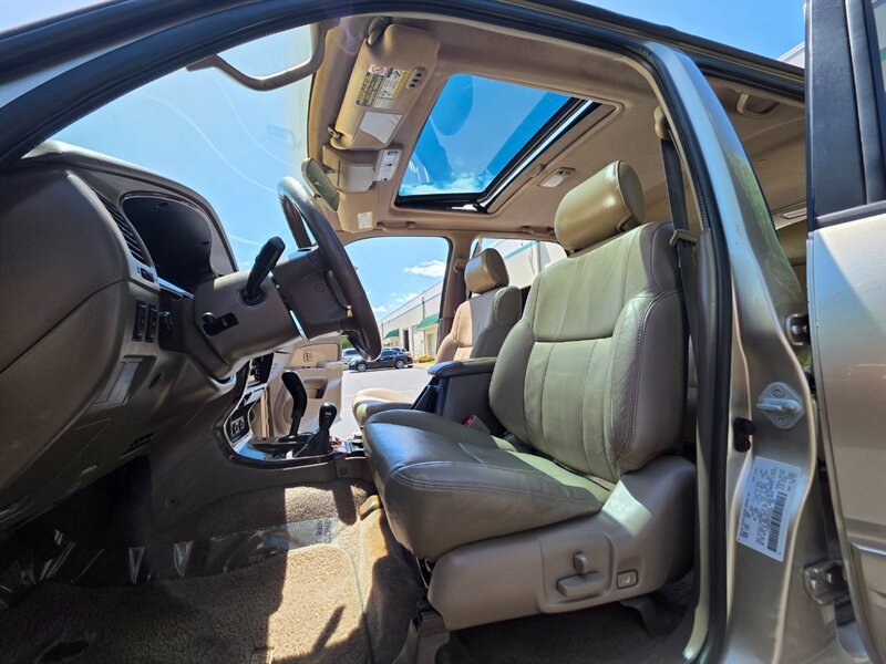 Used 2001 Toyota 4Runner Limited AWD/4WD image 13