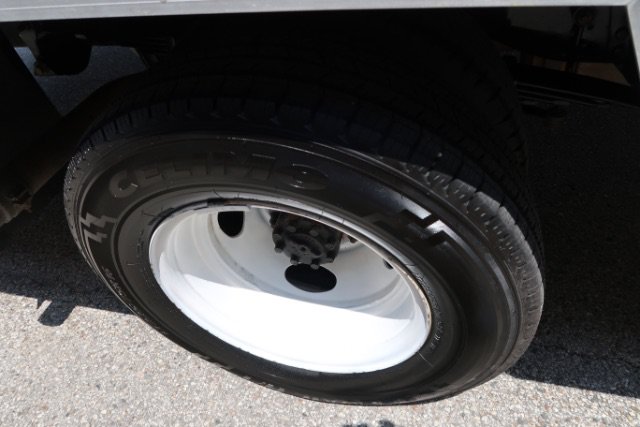 Used 2022 Ford E-350 and Econoline 350 Super Duty RWD image 14