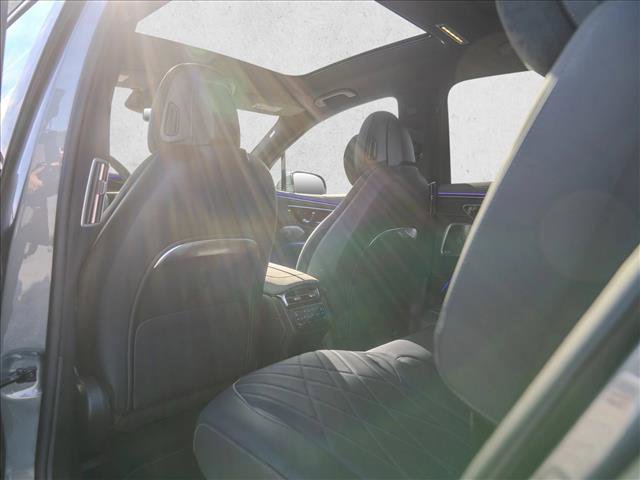 Used 2025 Mercedes-Benz EQS 580 4MATIC SUV image 21