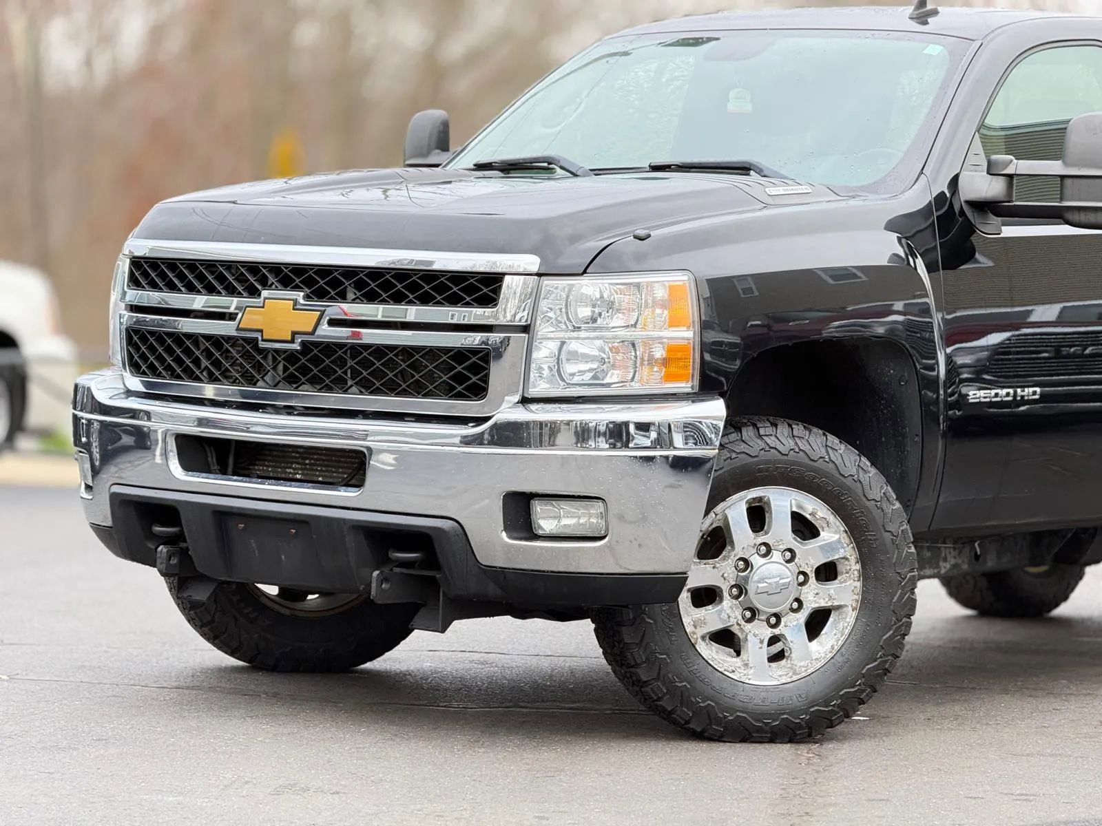Used 2013 Chevrolet Silverado 2500 LTZ w/ LTZ Plus Package image 3