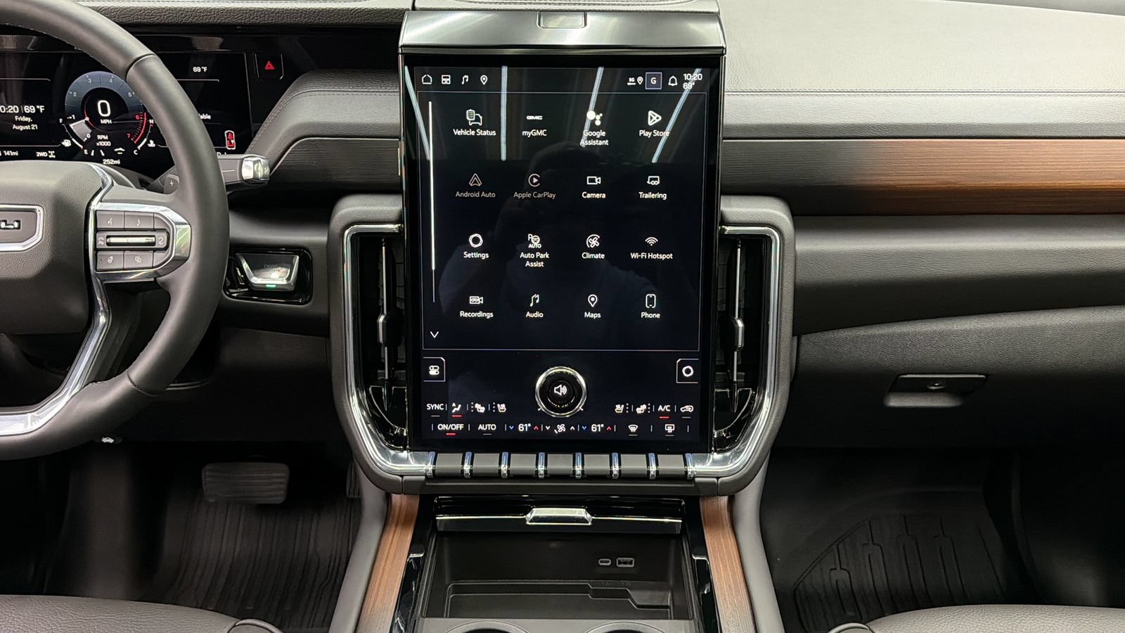 Used 2026 GMC Yukon XL Denali w/ Sun & Power Step Package AWD/4WD image 18