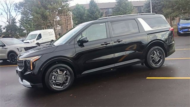 New 2026 Kia Carnival EX image 7