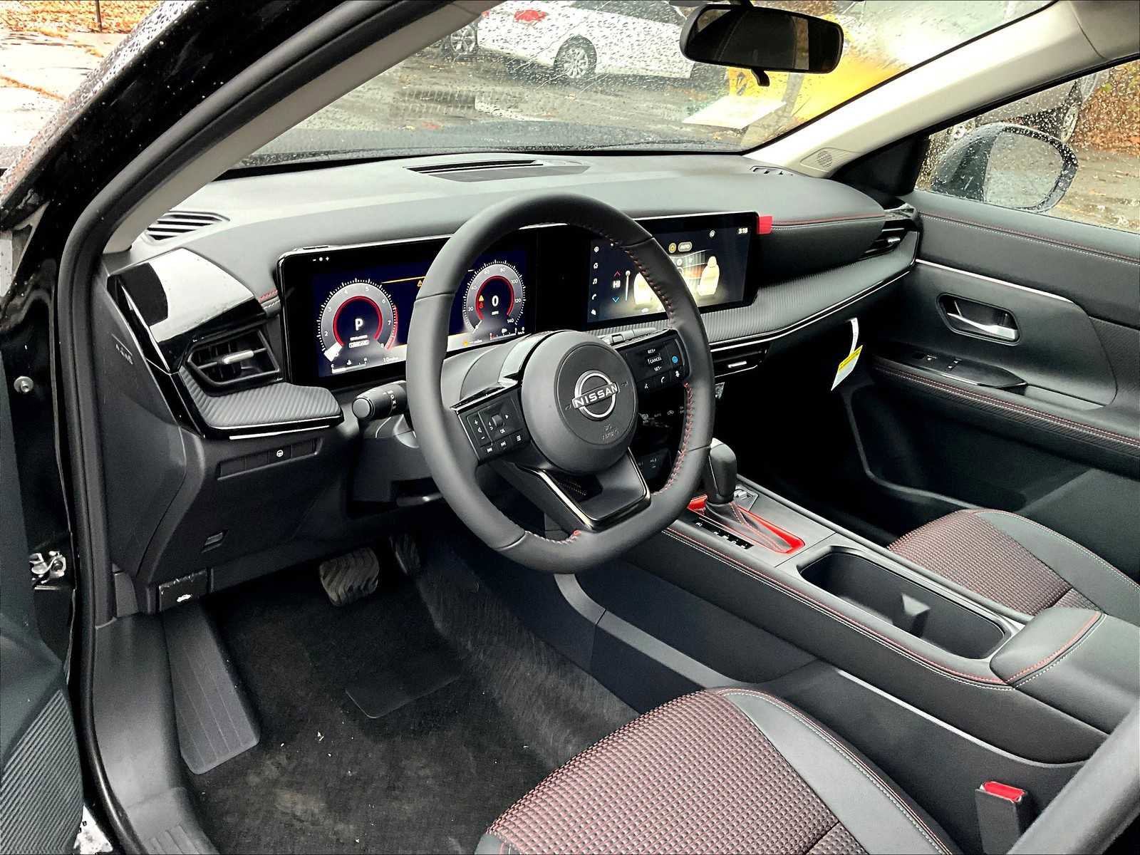 New 2025 Nissan Kicks SR w/ Illumination Package image 8