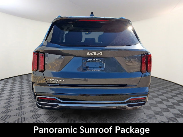 Certified 2023 Kia Sorento S w/ Panoramic Sunroof Package FWD image 6