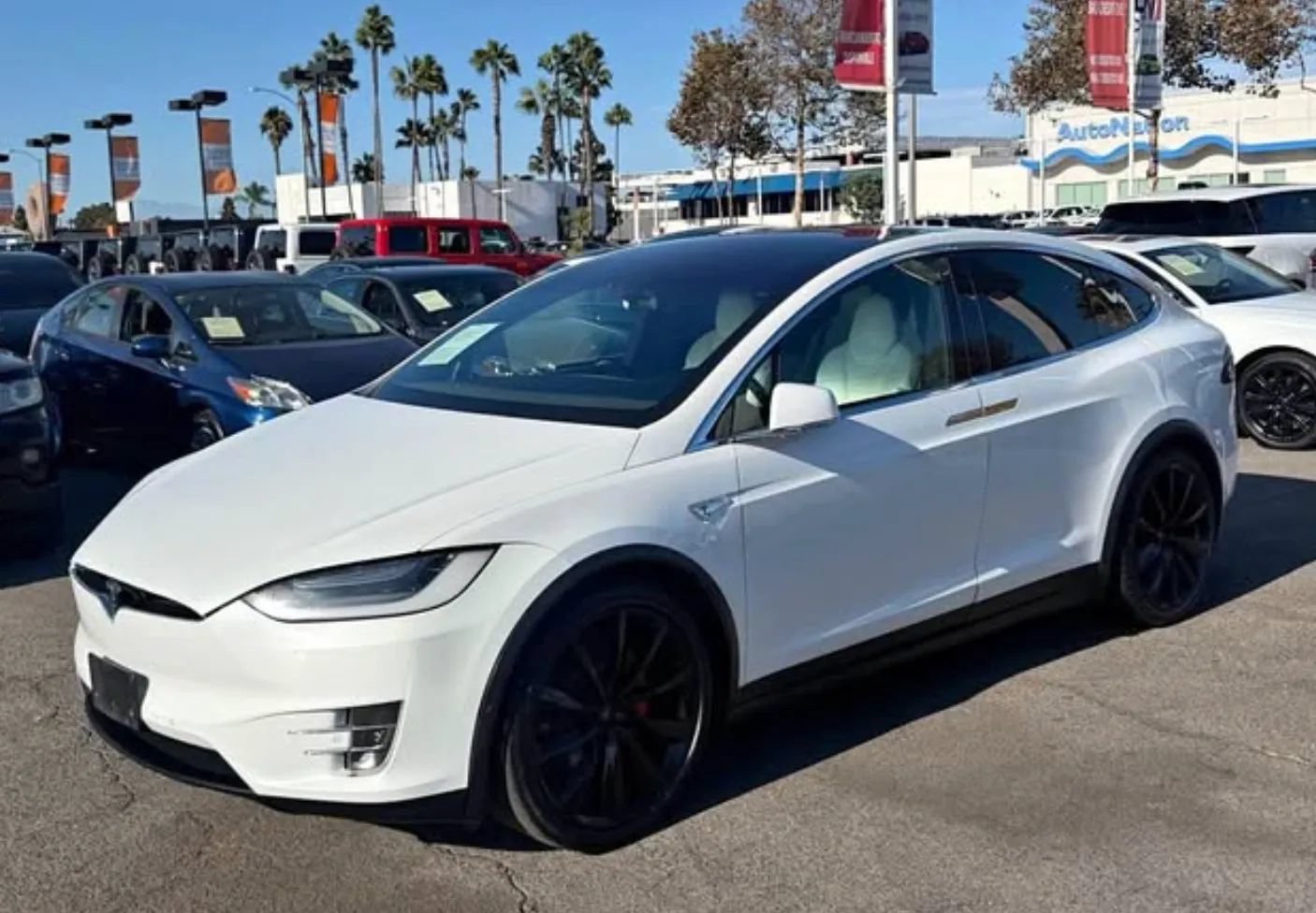 Used 2016 Tesla Model X P90D AWD/4WD image 2