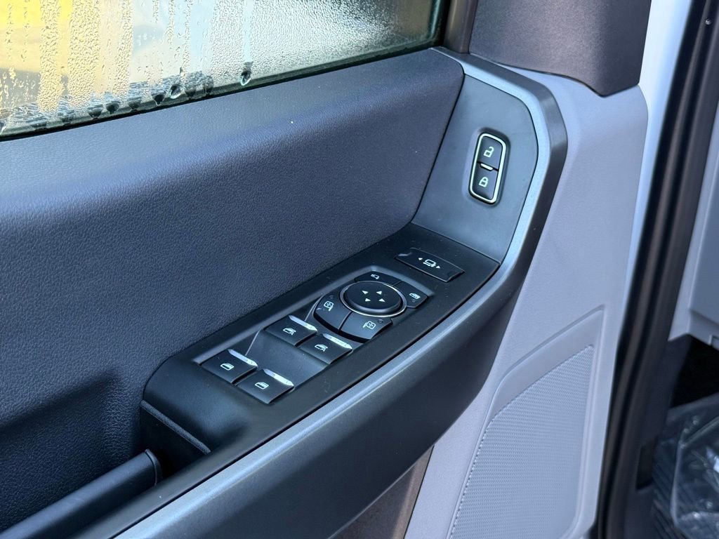 New 2026 Ford F350 XLT AWD/4WD image 19