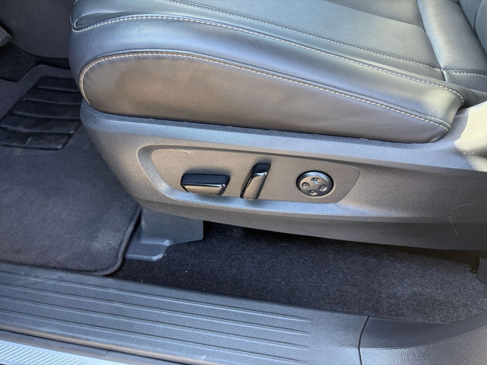 Used 2026 INFINITI QX60 Luxe AWD/4WD image 22