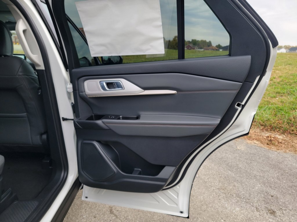 New 2026 Ford Explorer Active image 38