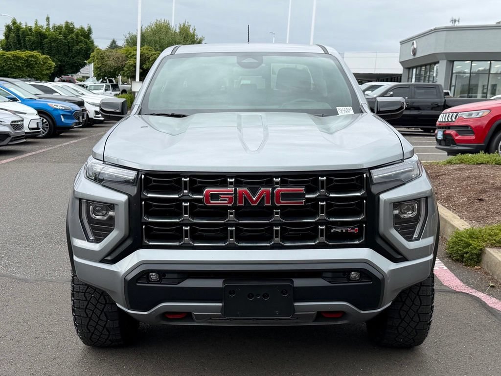 Used 2024 GMC Canyon AT4 w/ AT4 Premium Package AWD/4WD image 3