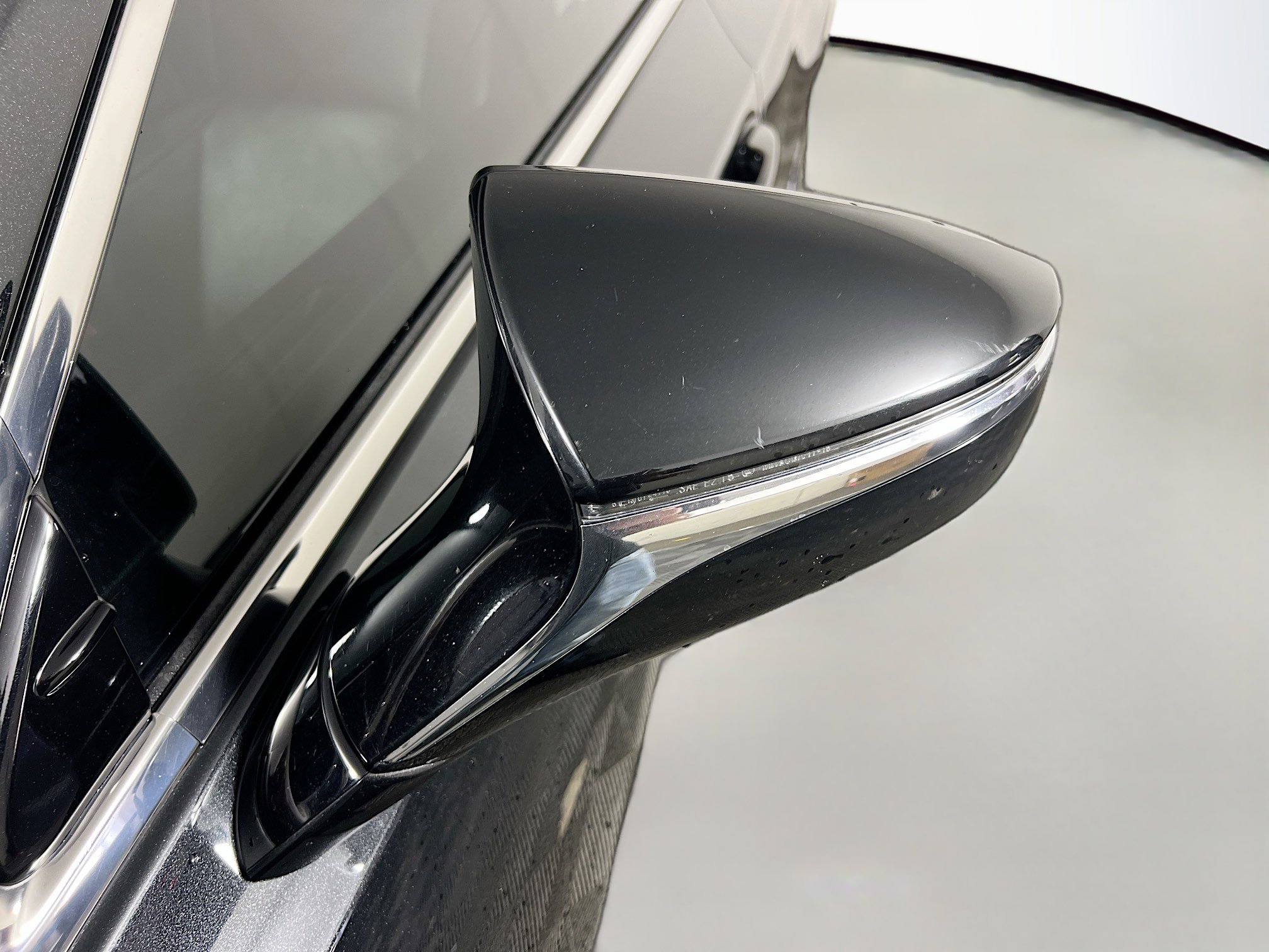 Used 2023 Lexus ES 350 w/ Accessory Package (Z1) FWD image 12